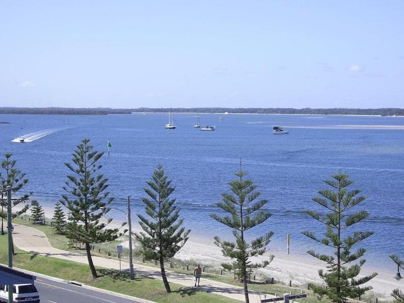 Windsurfer Resort 3