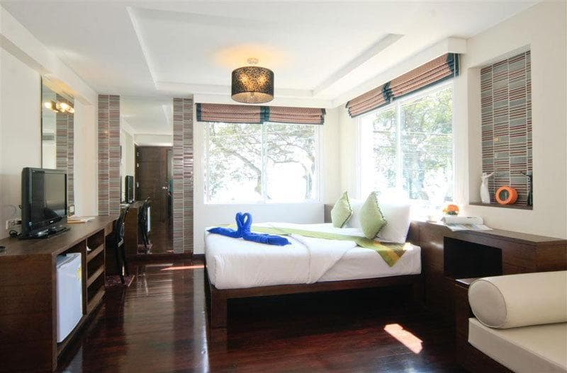 Nirundorn Resort (Adults Only) 5