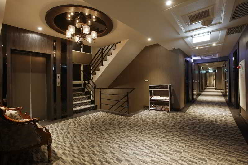 Grace Hotel 3