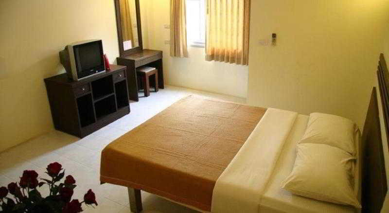 18 Coins Hotel 3