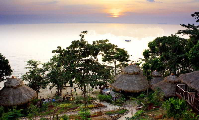 Koh Jum Resort main