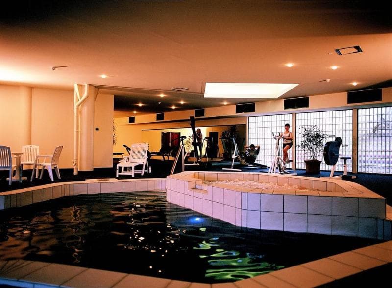 The Lakes Resort Hotel 3