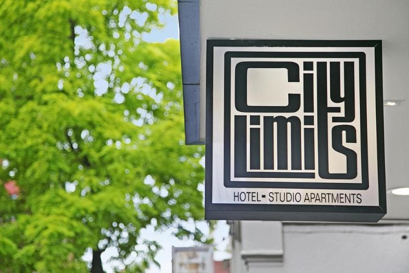 City Limits Hotel photo 1