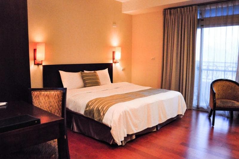 9Hotel 3