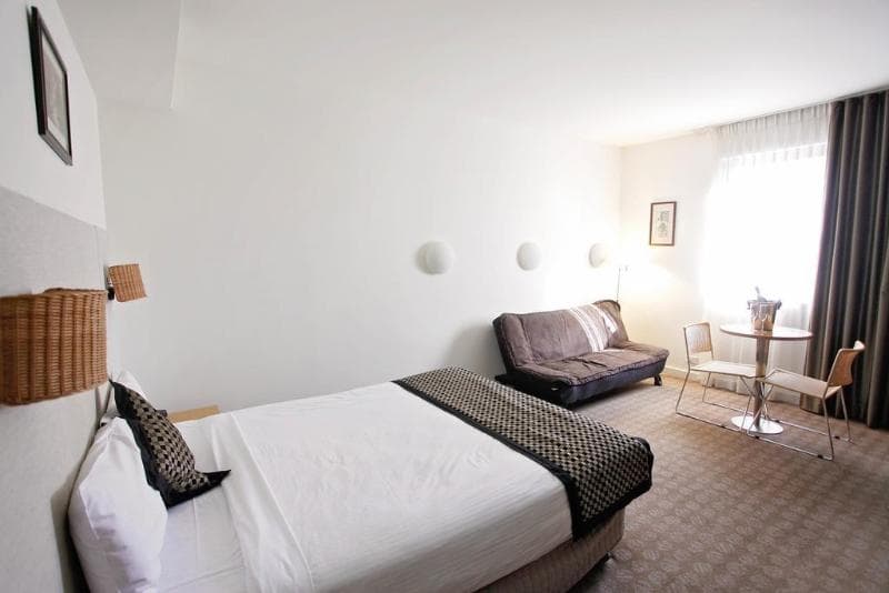 Golden Pebble Hotel 3