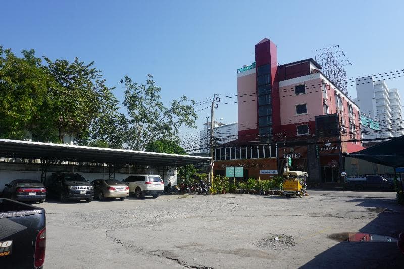 Bangkok Travel Suites Hotel (Adults Only) 2