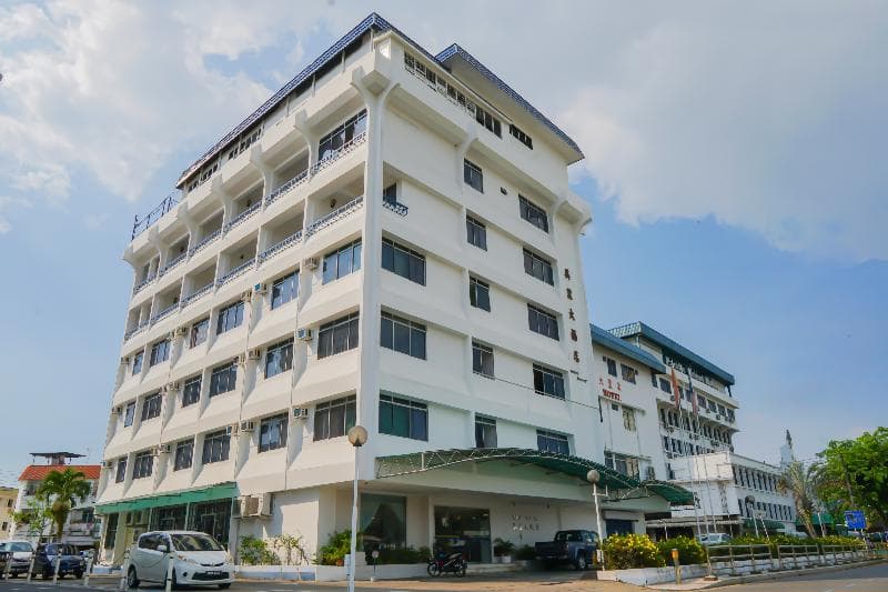 Miri Hotel photo 1