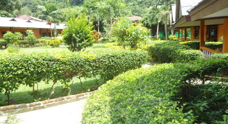 Diamond Cave Resort 3