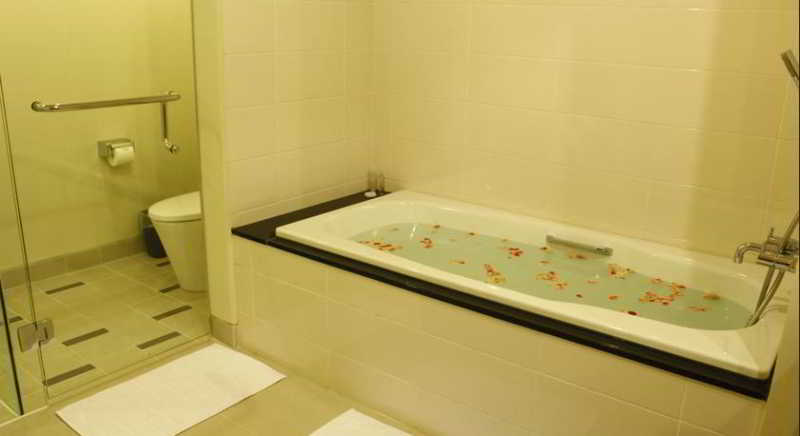 Laprima Hotel 4