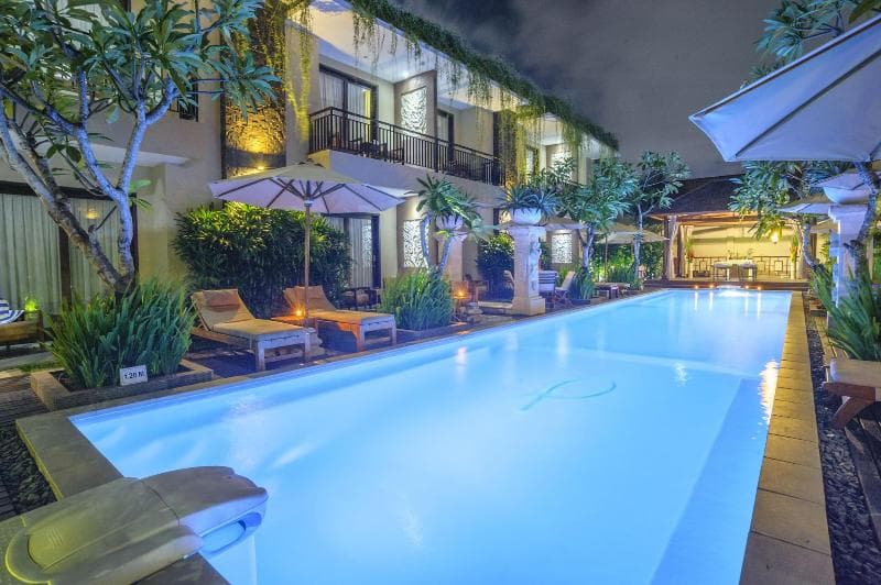 D'penjor Seminyak main