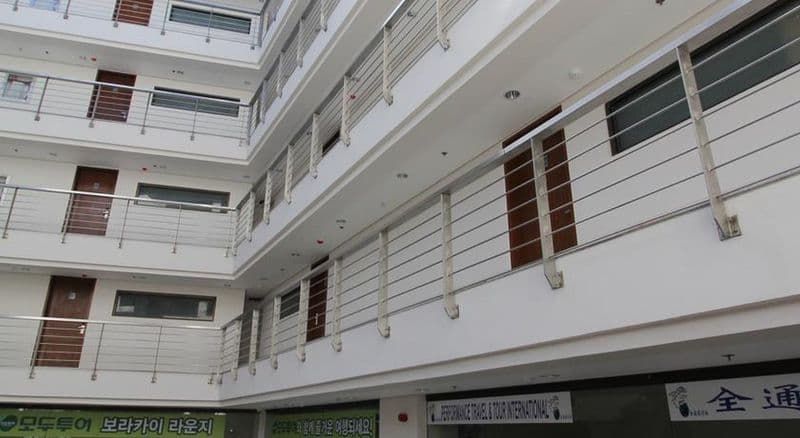 Crown Regency Courtyard Resort photo 1