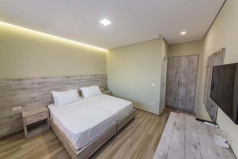 Jaroal Hotel 5