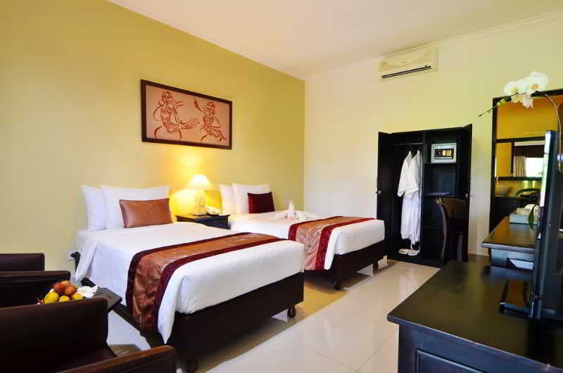 Sarinande Beach Inn 4