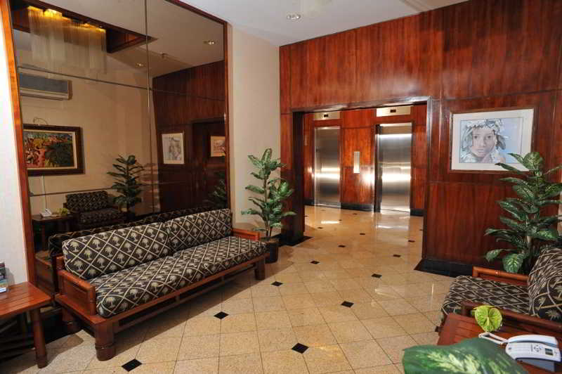 Marina Tower Waikiki 3