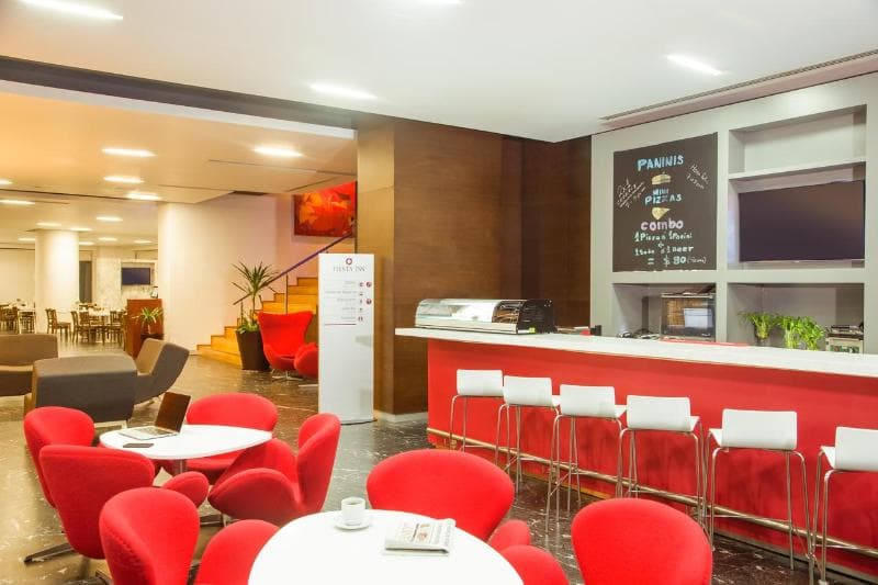 Fiesta Inn Monterrey Tecnológico 4