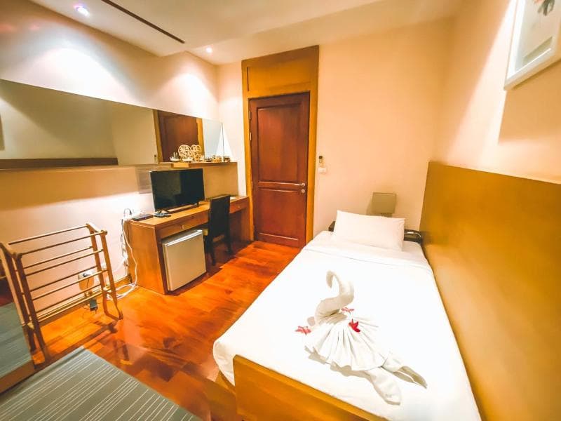 Royal Sammuk Villas main