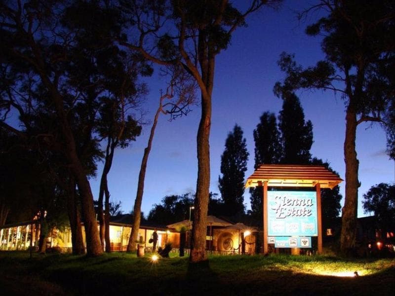 Sienna Lodge 2