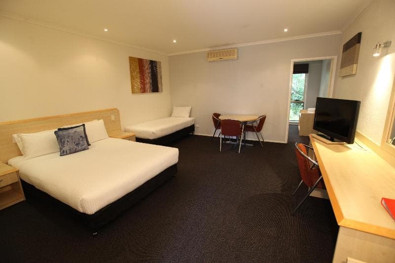 Red Bridge Motor Inn 3
