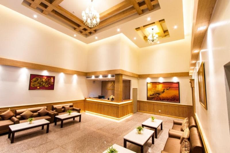 Airport Resort 4