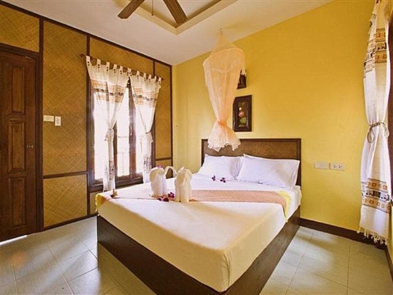 Paradise Bungalows 5