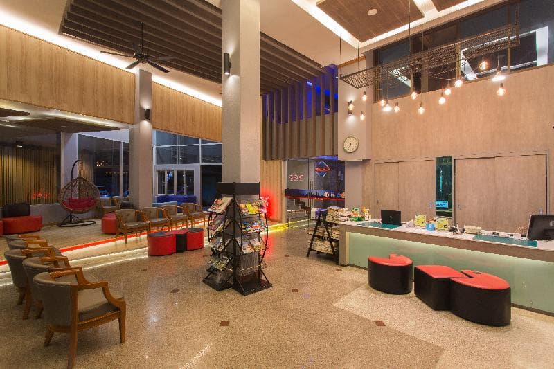 City Hotel 4