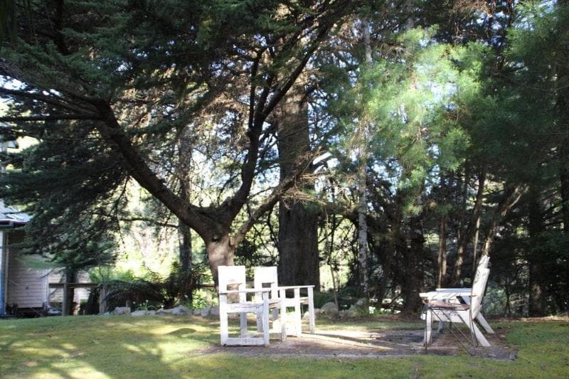 Franklin Manor (Adults Only) 2