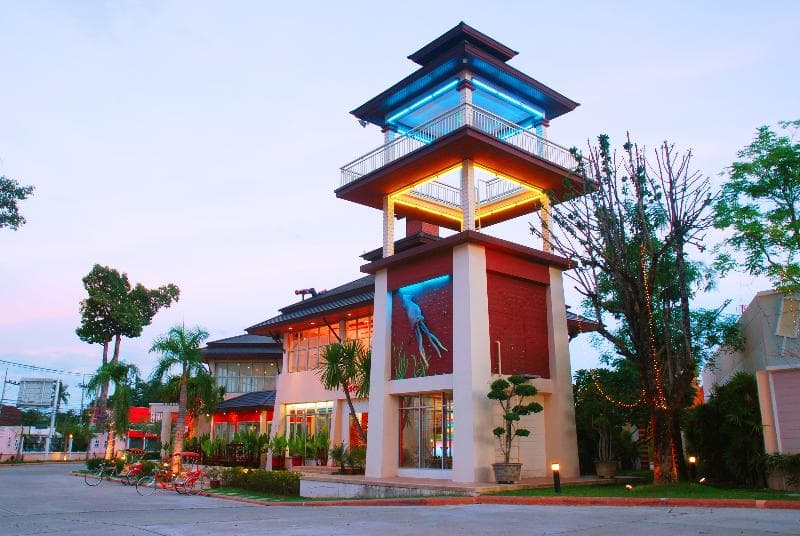 The Adventure Hotel 4