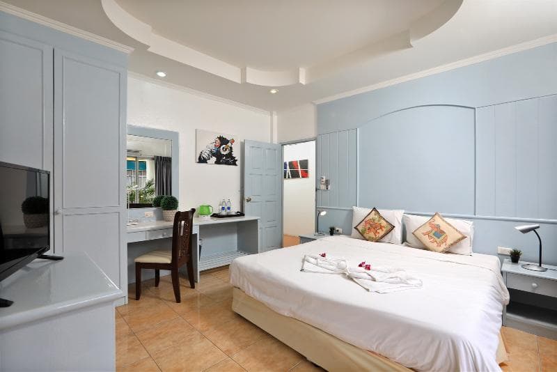 Arya Boutique Room 5
