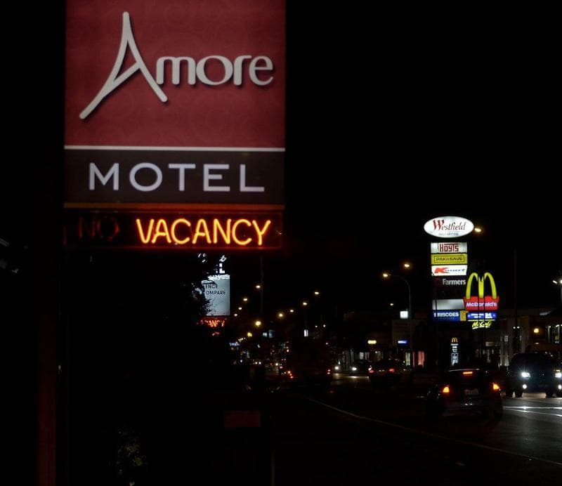 Quality Suites Amore 5