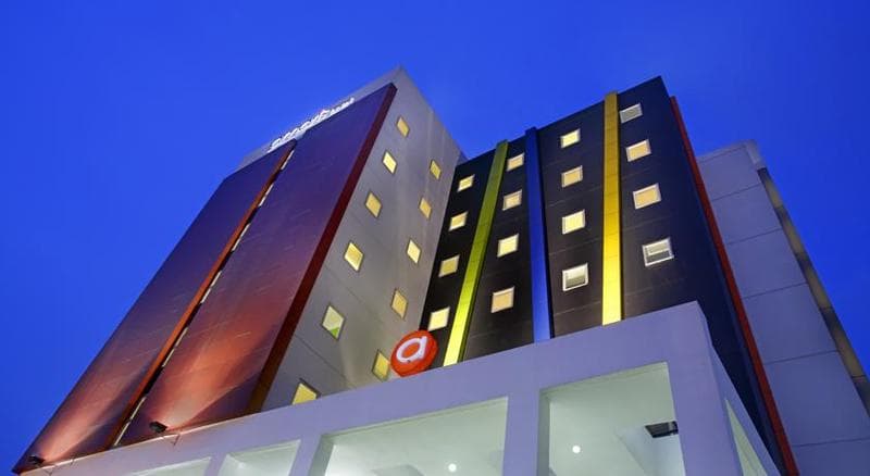 Amaris Hotel Bekasi Barat photo 1