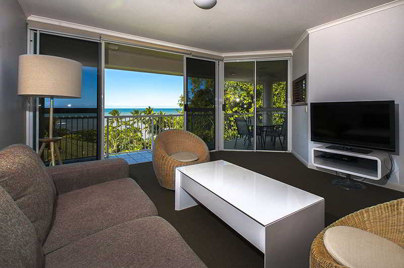 On The Beach Holiday Apartments 2