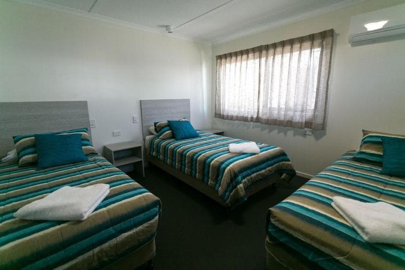 Top Spot Motel 3