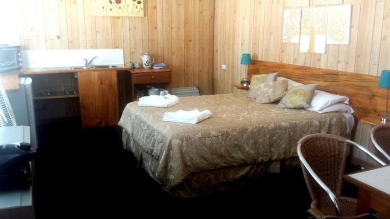 Mountain View Motel 5