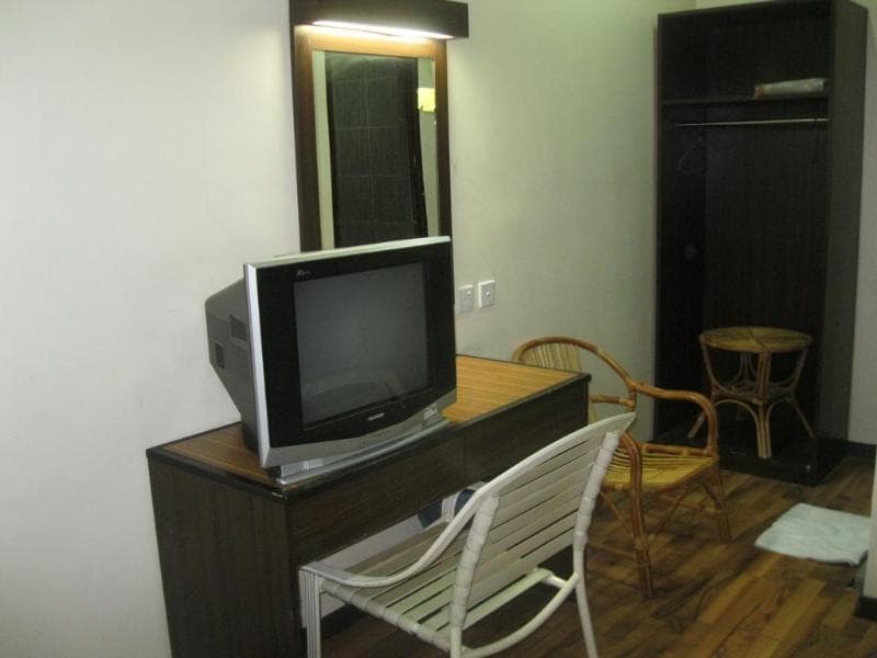 1 Baron Motel 3