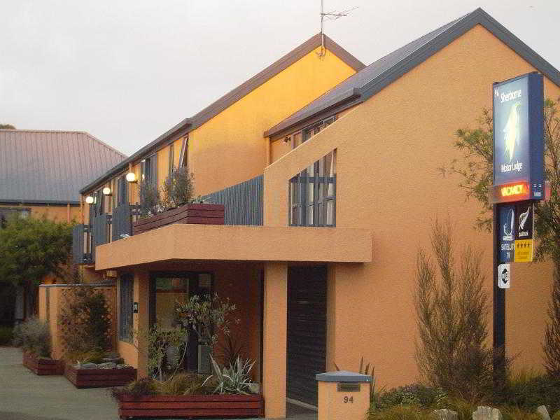 Sherborne Motor Lodge 4