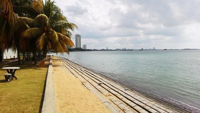 Shah S Beach Resort 4