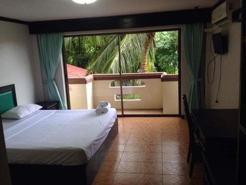 Nr Nanai Patong 4