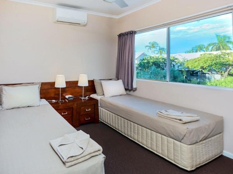 Cable Beachside Villas main
