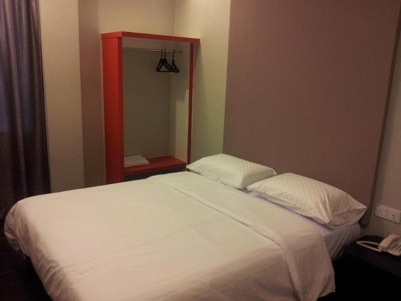 Golden Court Hotel 5