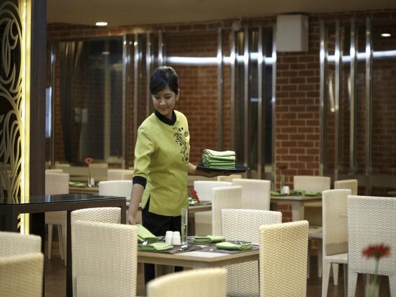 Hotel Santika Depok 3