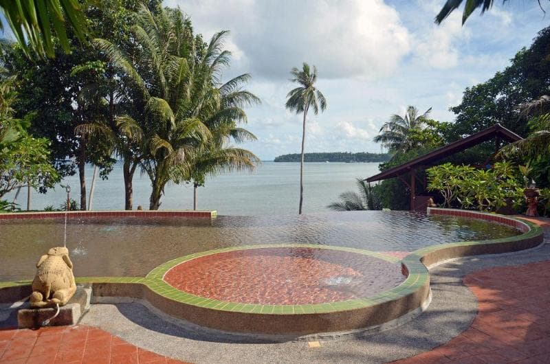 Koh Mak Buri Hut Natural Resort 5