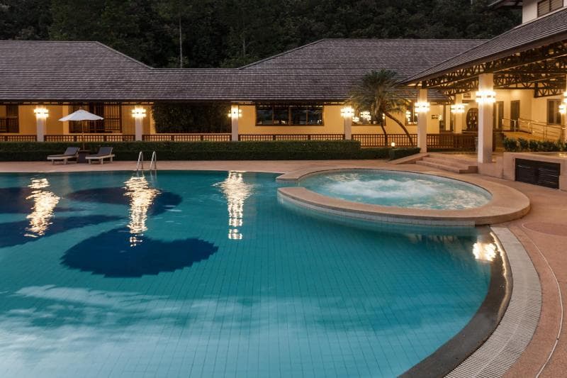 Alpine Golf Resort main