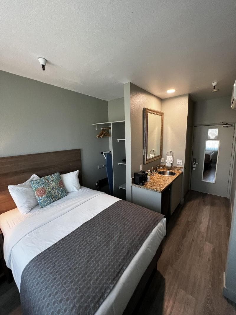 Urban Boutique Hotel 5