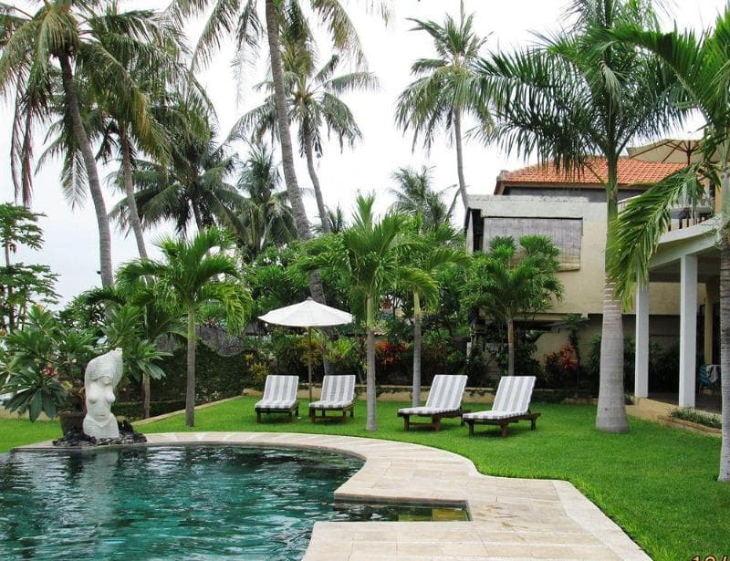 Dolphin Beach Bali 2