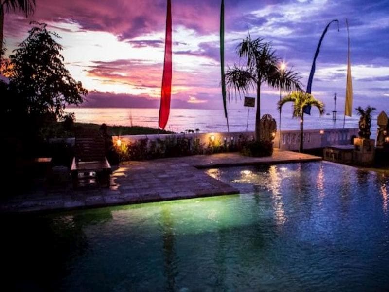 Kelapa Lovina Beach Villa 2