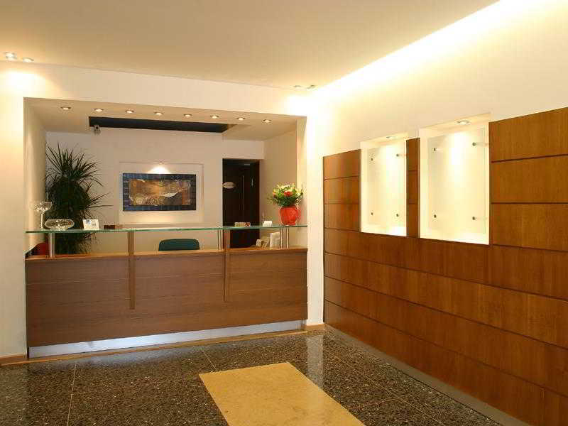 Blue Sea Hotel Alimos 4