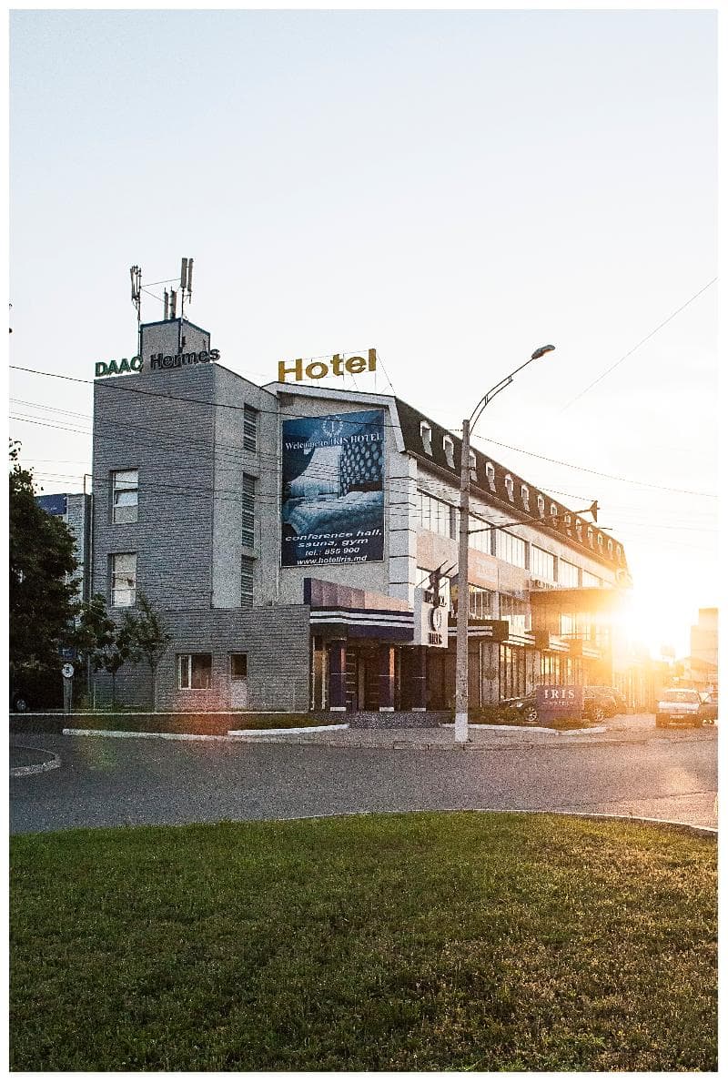 Iris Hotel- Chisinau photo 1