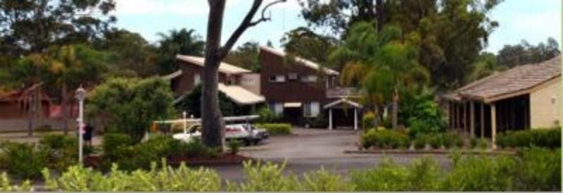 Molly Morgan Motor Inn photo 1