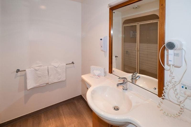 Country Glen Lodge 3