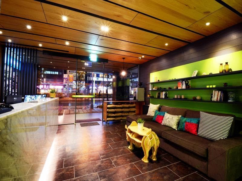 Ark Hotel - Dongmen photo 1